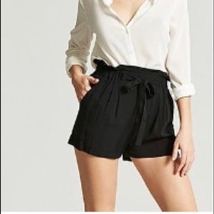 Black paper bag waist shorts